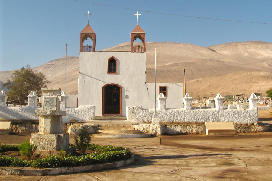 観光遺産候補ポコンチリ(Poconchile)のサン･ヘロニモ教会(Iglesia de San Jerónimo)(観光10分)の写真