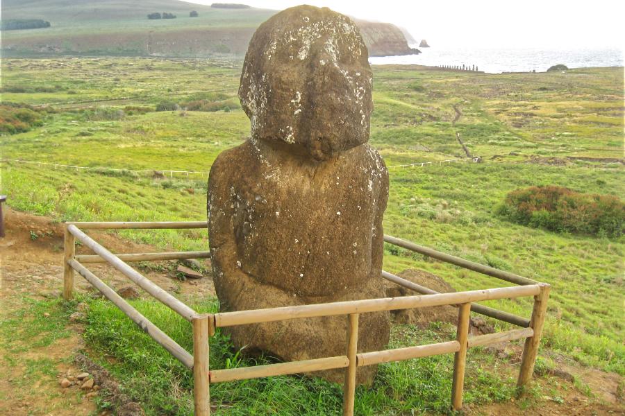 観光世界遺産ラノ･ララク(Rano Raraku)の写真31