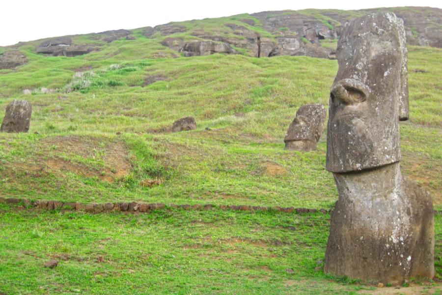 観光世界遺産ラノ･ララク(Rano Raraku)の写真36