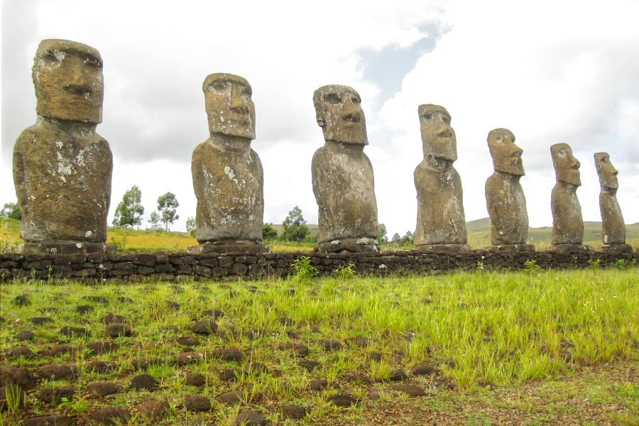 観光世界遺産アフ･アキビ(Ahu Akivi)(観光10分)の写真50
