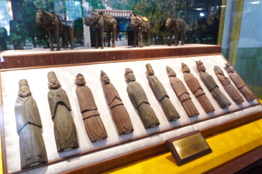 観光世界遺産明十三陵(ミン シーサンリン)(観光4時間)の写真