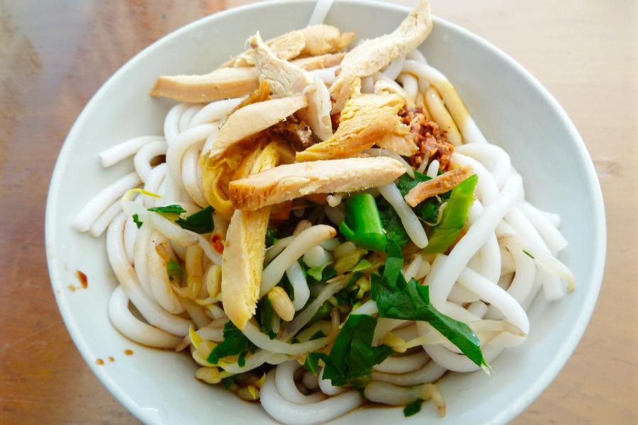 雲南省の米線などの写真