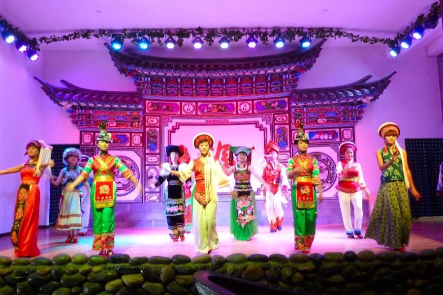 観光大里(ダーリー)(標高2000m)(観光6時間)の写真