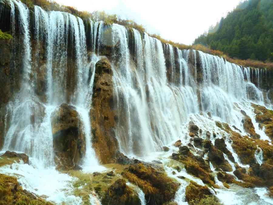 観光世界遺産九寨溝(ジウジャイゴウ)(観光4時間)の写真