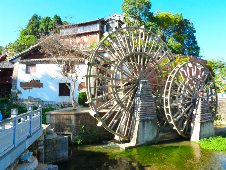 観光世界遺産麗江旧市街(れいこう/中国語読み:リージャン)(標高2400m)(観光8時間)の写真