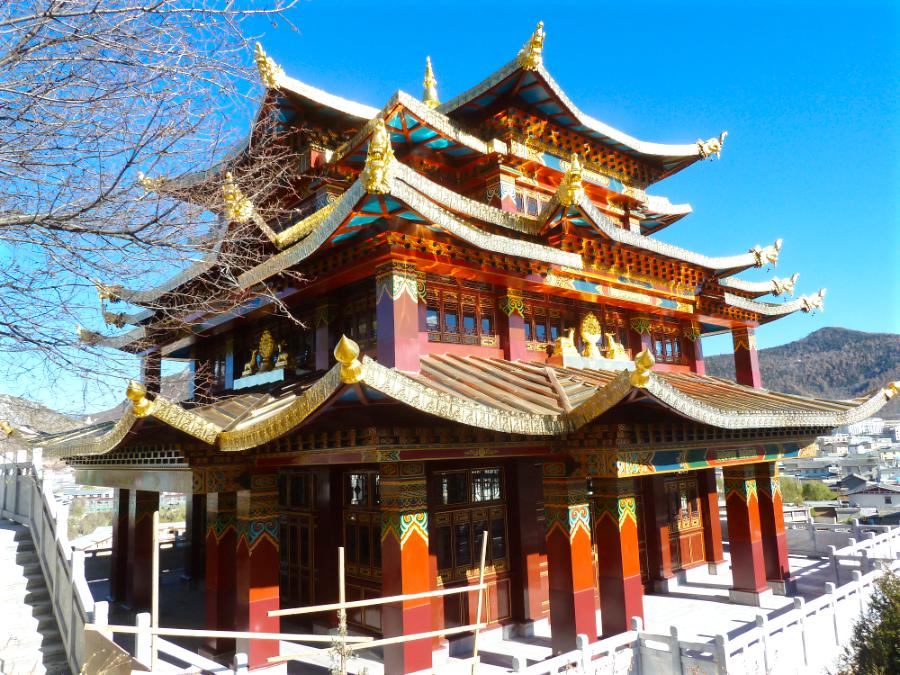 観光香格里拉(シャングリラ)(標高3160m)(観光7時間)の写真