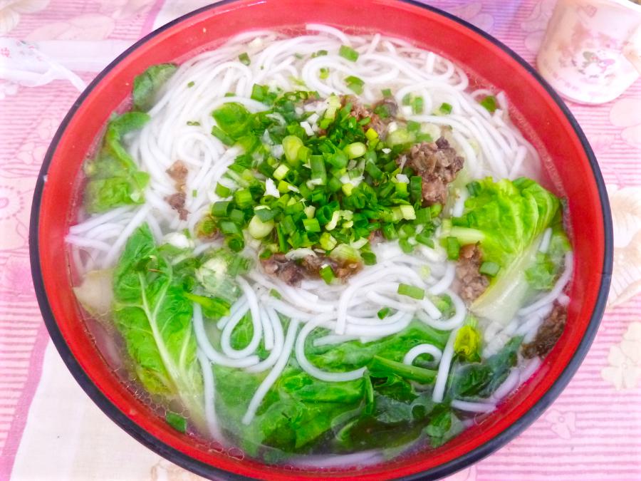 シャングリラでのチベット料理と中華料理の写真