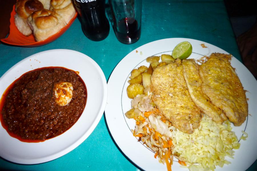 タナ湖･バハルダールのエチオピア料理の写真