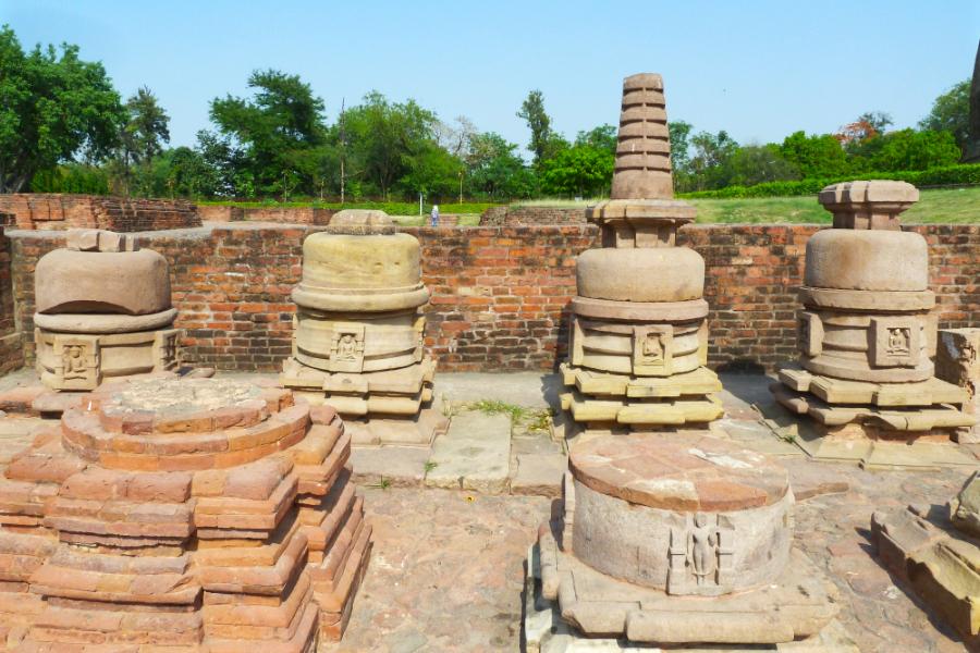観光遺産候補古代仏教遺跡サールナートの他遺跡の写真
