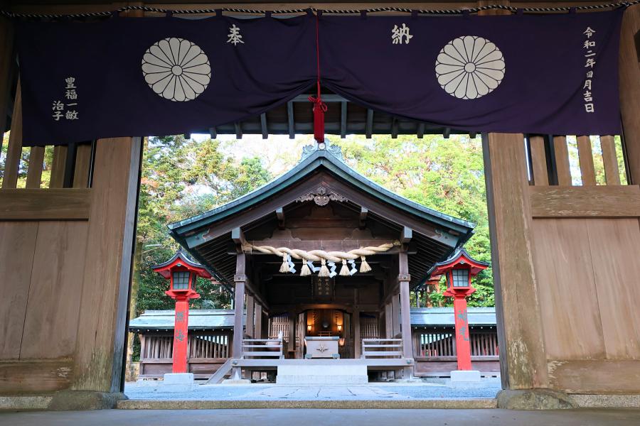 観光世界遺産大島の宗像大社 中津宮(むなかたたいしゃ なかつみや/なかつぐう)(観光15分)の写真