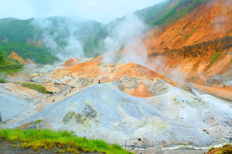 登別温泉の地獄谷の写真@北海道観光