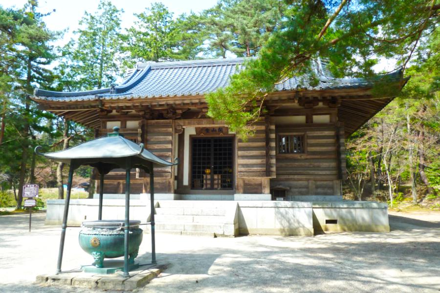 世界遺産 平泉 毛越寺 開山堂の写真