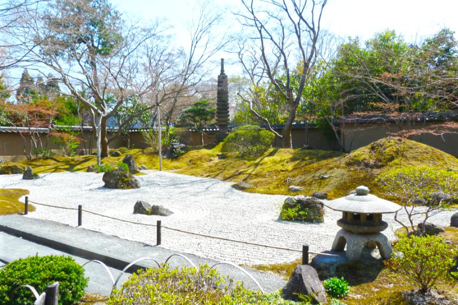 円通院の日本庭園の写真