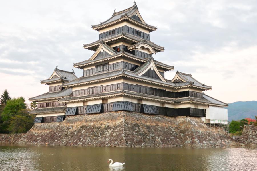 長野県の松本城の写真