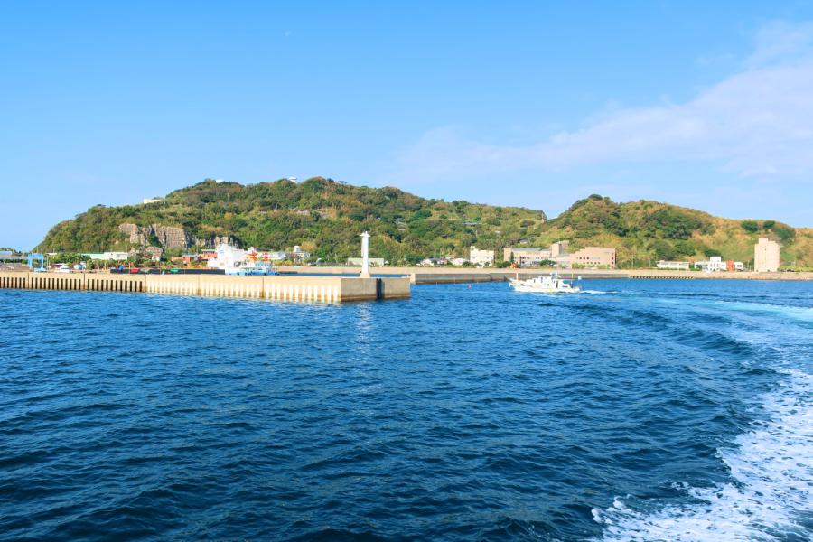 観光世界遺産高島炭鉱(たかしま たんこう)(軍艦島クルーズ)(観光20分)の写真
