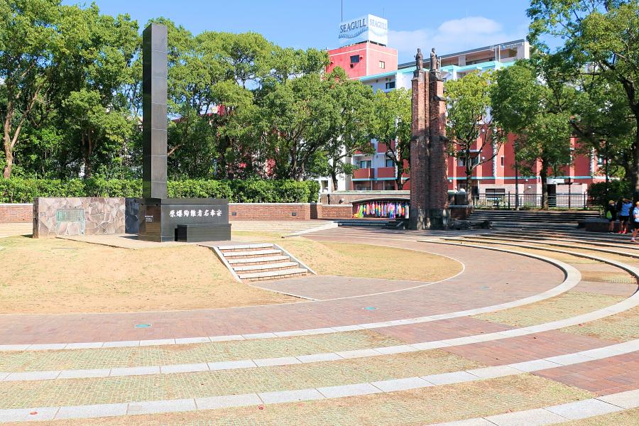 観光長崎市 平和公園の写真