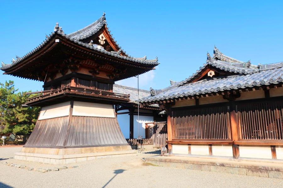 世界遺産 法隆寺の東院鐘楼の写真@日本観光奈良