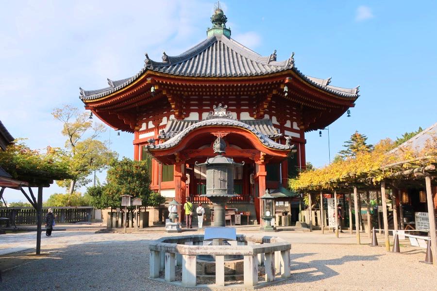 世界遺産 古都奈良の興福寺 南円堂の写真@奈良観光