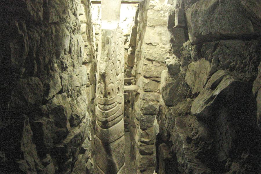 観光世界遺産チャビン・デ・ワンタル古代遺跡(Chavin de Huantar)(標高3200m)(観光2.5時間)の写真