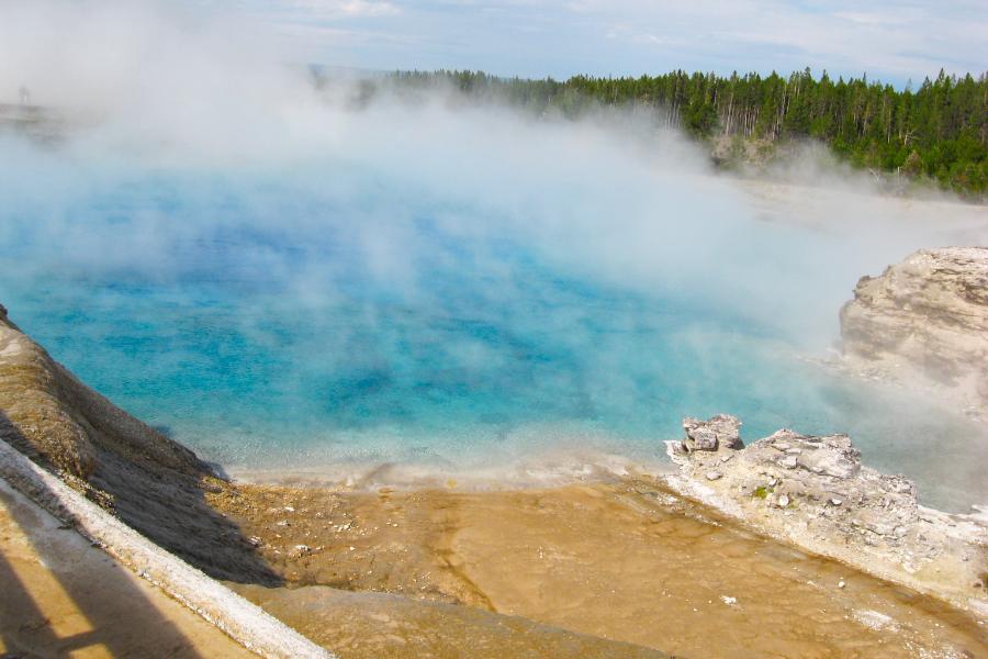 観光世界遺産グランド・プリズマティック・スプリング(Grand Prismatic Spring)の写真