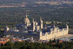 世界遺産マドリードのエル・エスコリアル修道院とその遺跡
