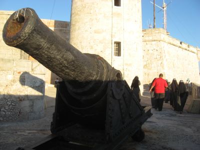 モロ要塞の大砲