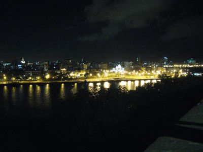 カバーニャからハバナ夜景