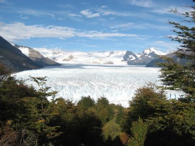 ペリトモレノ氷河の全景