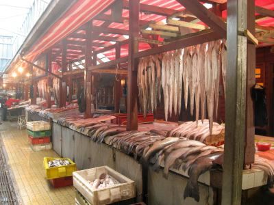 アンヘルモの魚市場
