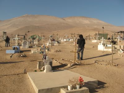 ポコンチリ村の墓地