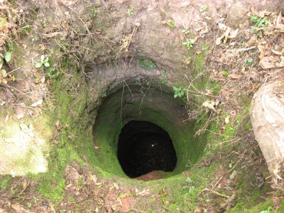 サマイパタ砦の井戸、トイレ？