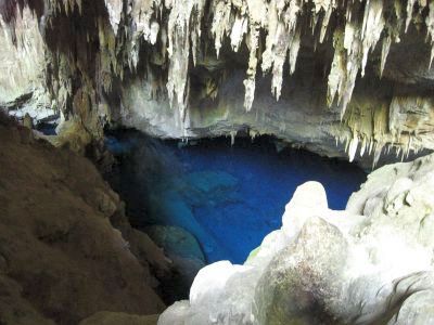 ブラジル版、青の洞窟