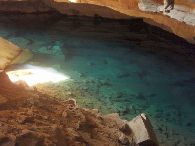シャパーダ、青の洞窟