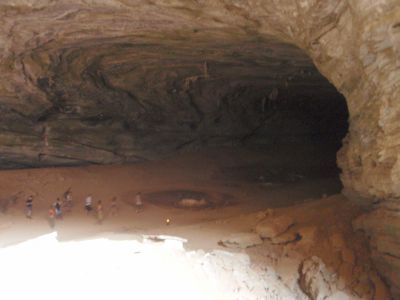 ラパ・ドーセ洞窟の中へ