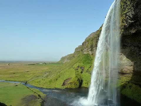 アイスランドの滝、セーリャラントスフォス