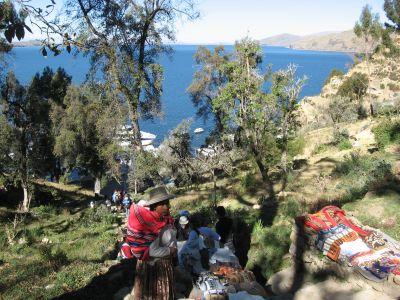 コパカバーナからチチカカ湖の太陽の島へ/ペルー旅行！プレインカの神殿遺跡も観光